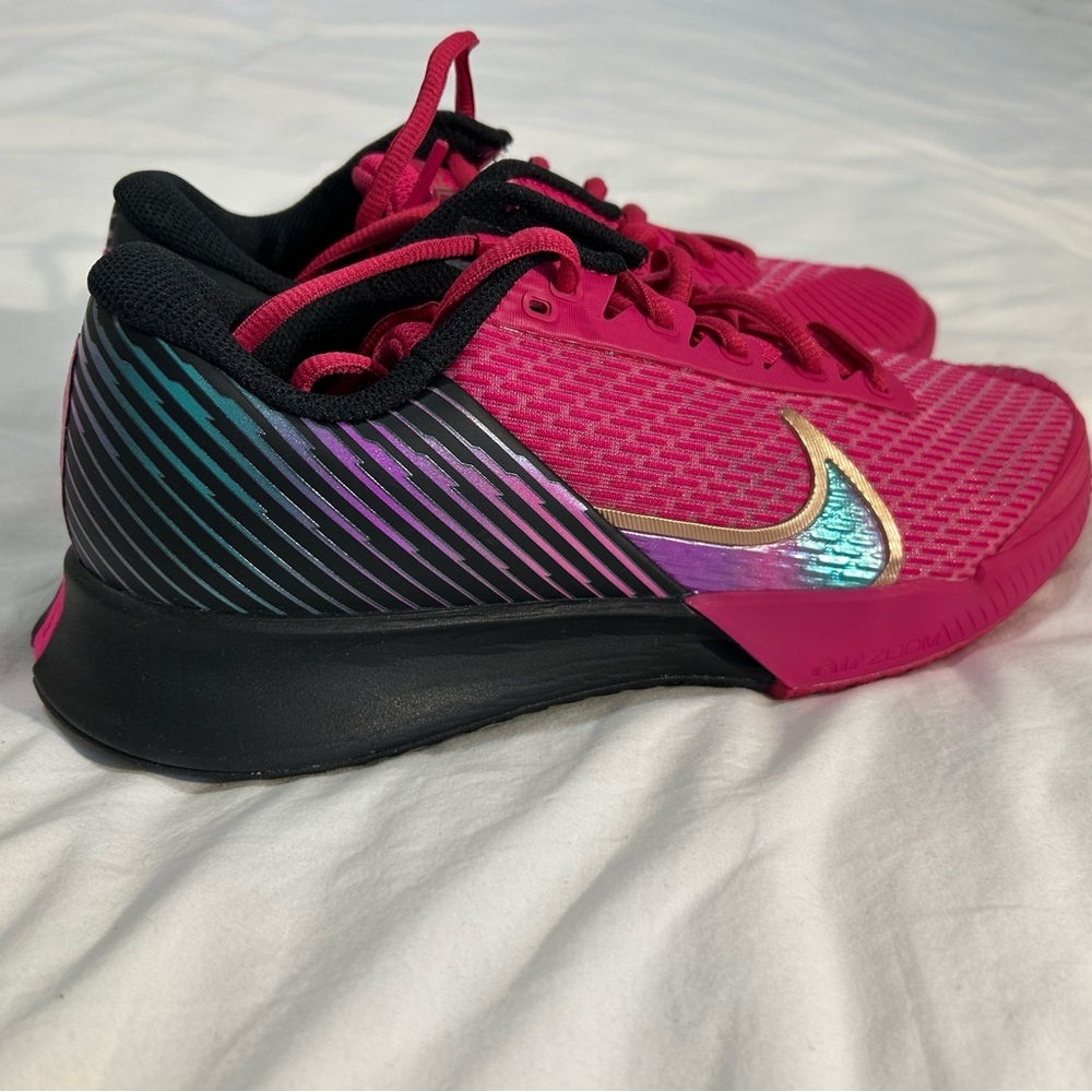Nike Women’s Zoom Vapor Pro 2 Tennis Shoes Hard Court Style FB7054 600